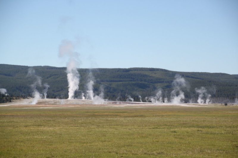 Great hot springs view in early morning @south west ring toward Midway Geyser